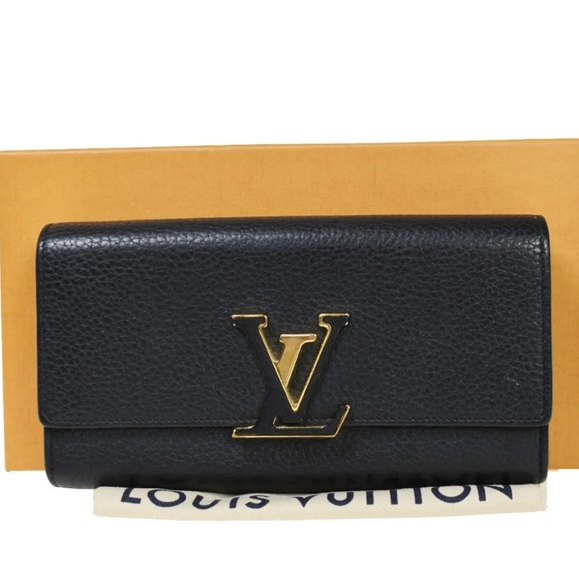 Louis Vuitton Handbags - LOUIS VUITTON Portefeuille Capucines Long Wallet Taurillon Black Leather
